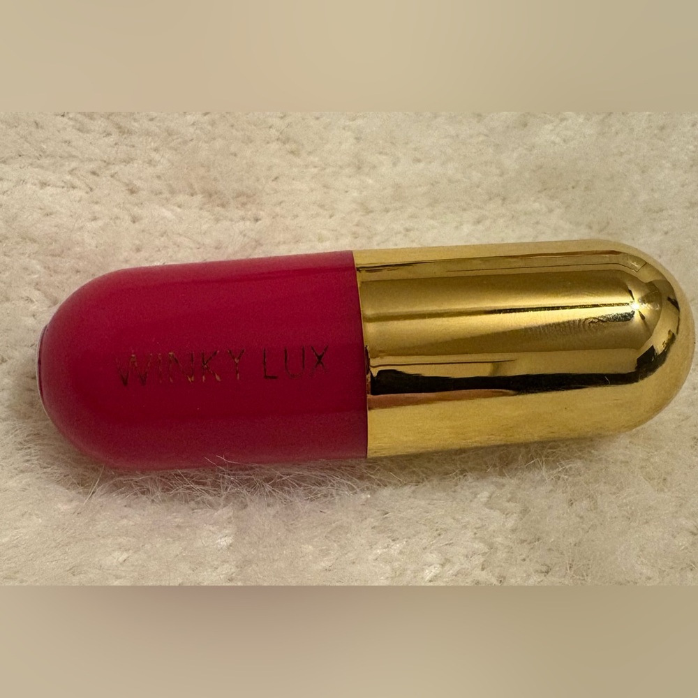 NIB Winky Lux Flower Balm in Blue - Picture 3 of 4